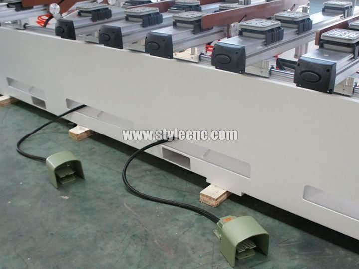 單臂 PTP數(shù)控加工中心細(xì)節(jié) 單臂 PTP數(shù)控加工中心細(xì)節(jié)