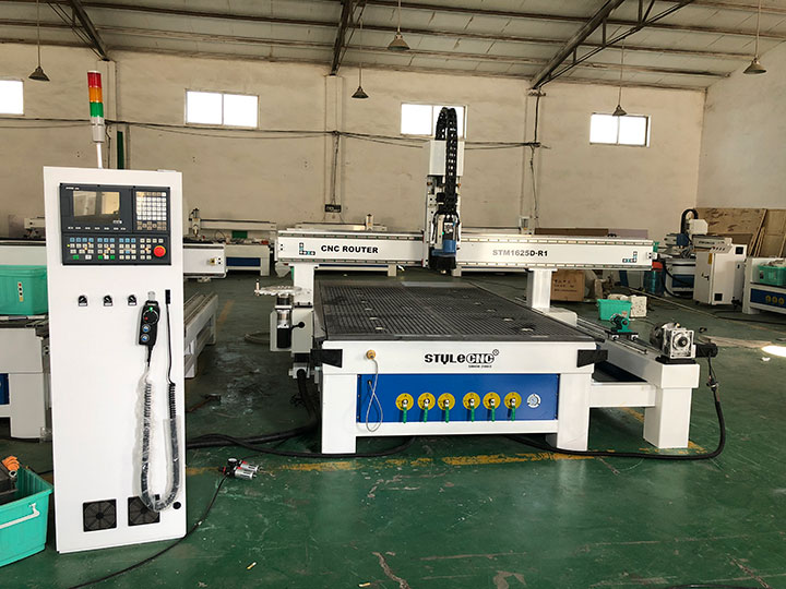 用于家具制造的專業(yè)數(shù)控木雕機 用于家具制造的專業(yè)數(shù)控木雕機