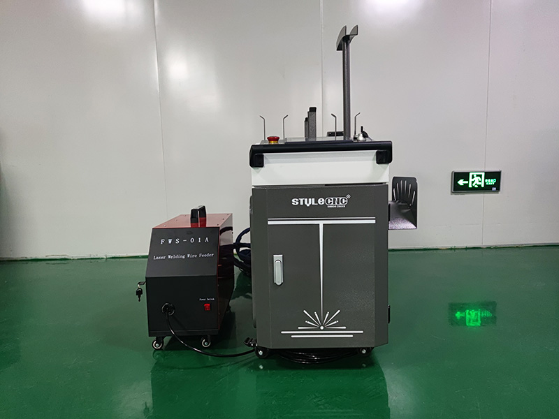 三合一手持式激光焊接、清洗、切割機