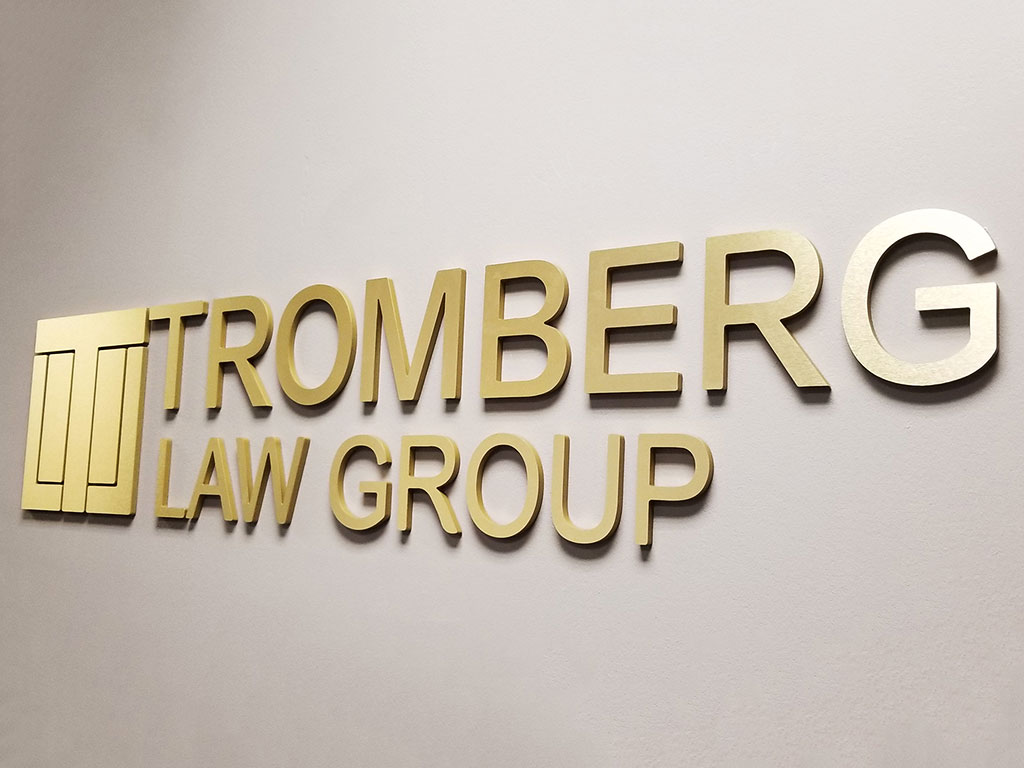 光纖激光切割黃銅標牌