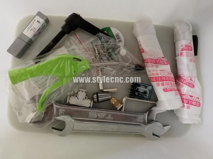 數(shù)控木工車(chē)床工具 數(shù)控木工車(chē)床工具