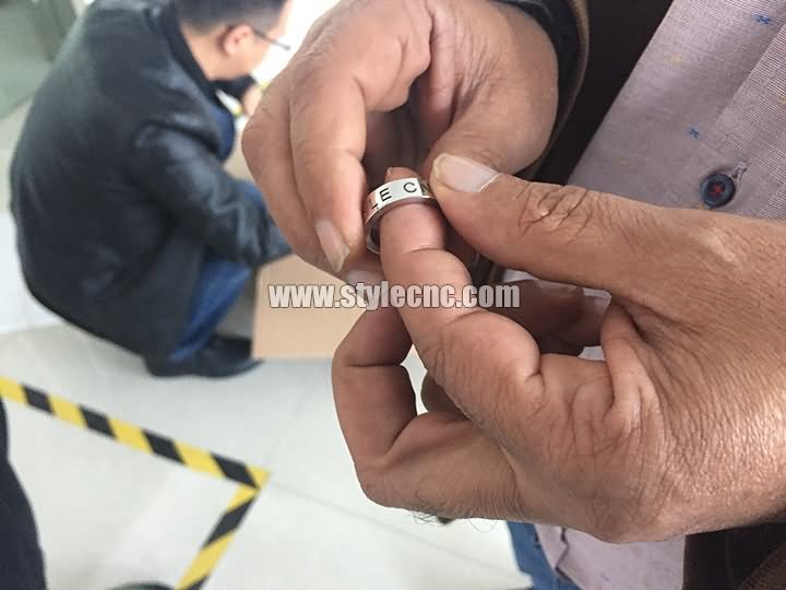 棉條環(huán)光纖激光打標(biāo)機(jī)