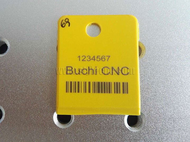 耳標(biāo)上的紫外線激光雕刻條形碼 耳標(biāo)上的紫外線激光雕刻條形碼