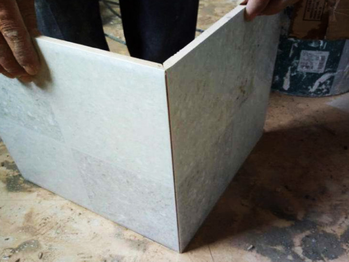 五軸數(shù)控石材切割橋切機(jī)，適用于花崗巖、大理石、石英臺(tái)面項(xiàng)目