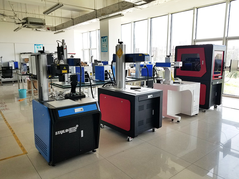 3D 光纖激光雕刻機 3D 光纖激光雕刻機