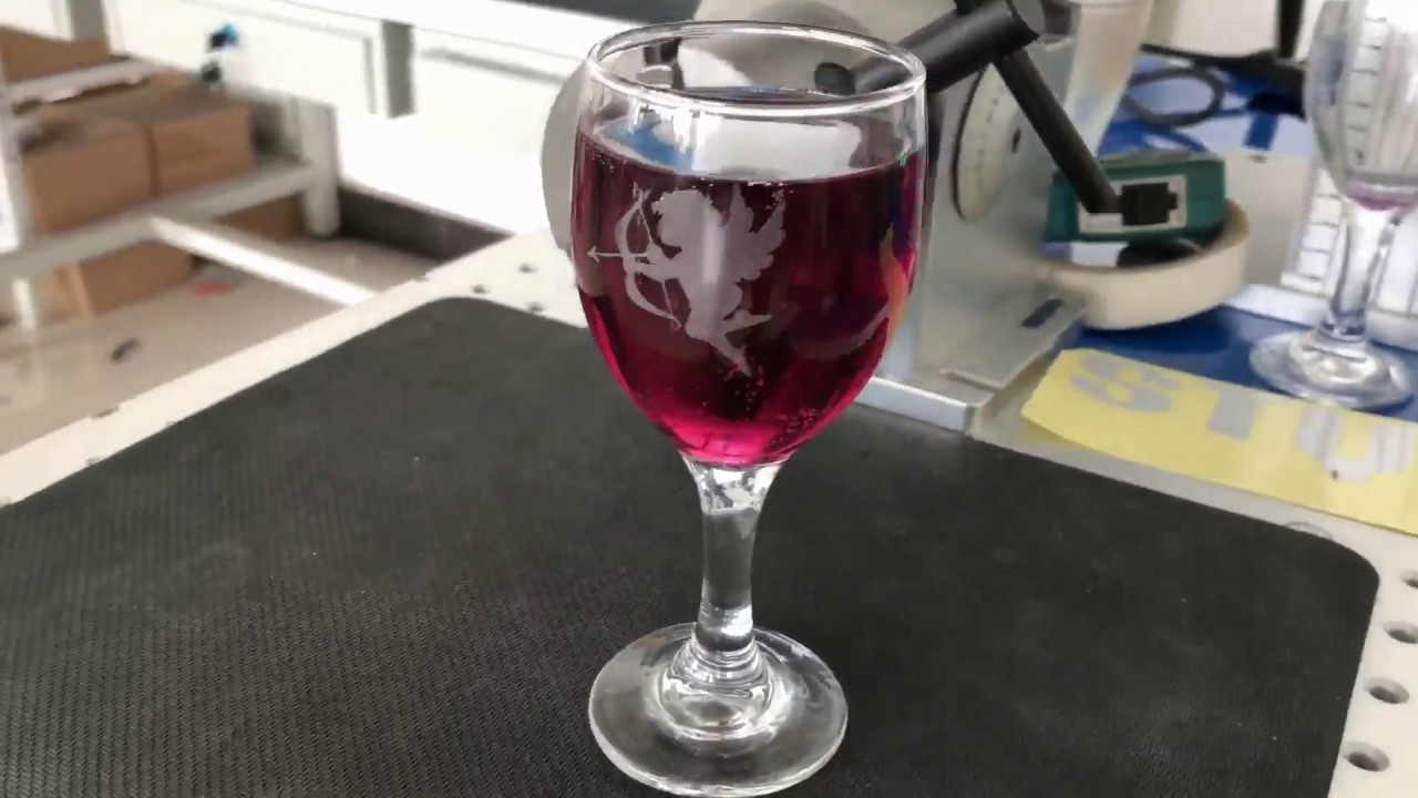 CO2 紅酒杯激光雕刻機 CO2 紅酒杯激光雕刻機