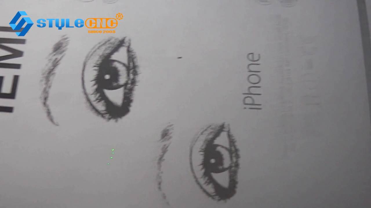 光纖激光雕刻機用于 iPhone 6s SIM 卡托上的 IMEI 標記 光纖激光雕刻機用于 iPhone 6s SIM 卡托上的 IMEI 標記